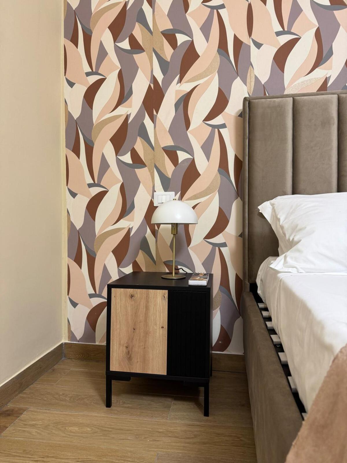 Tp Luxury Center Of -new!